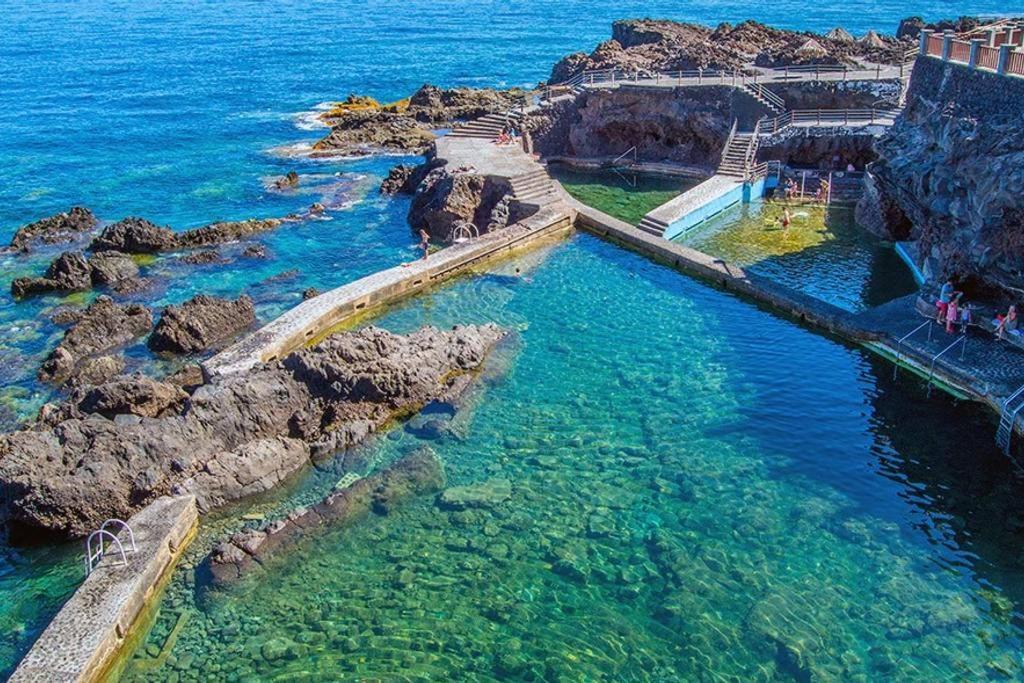 Primera Linea En Piscinas Naturales. 바를로벤토 외부 사진